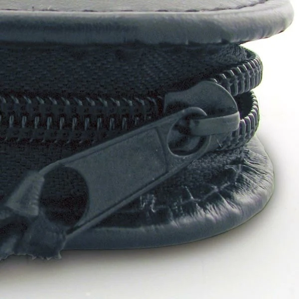 Black Presentation Case for 15" Chrome Scissors - Image 4