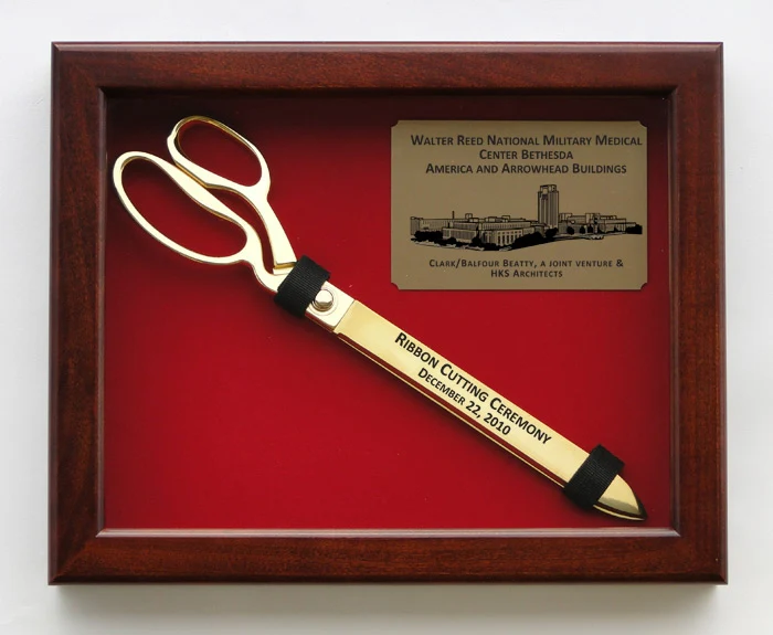 Display Case for 15" Gold Ceremonial Scissors - Image 5