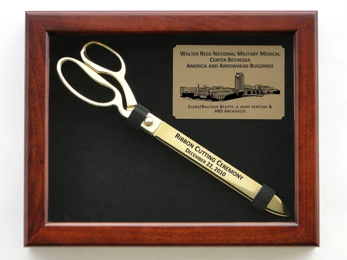 Display Case for 15" Gold Ceremonial Scissors - Image 6